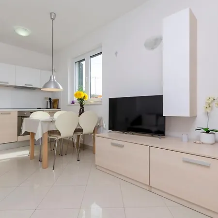 Apartment Dragica *