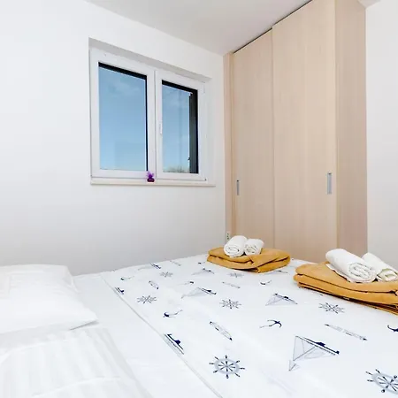 Apartment Dragica *