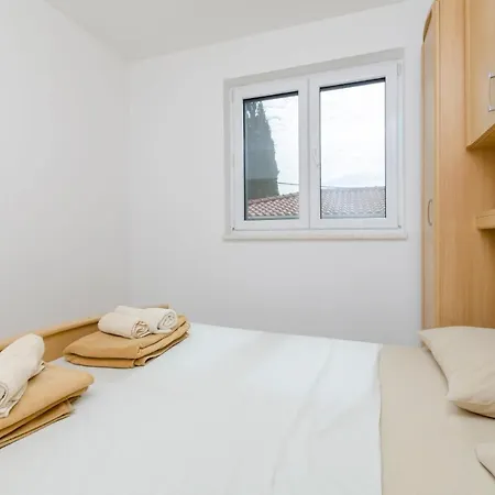 Apartment Dragica